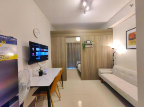 1BR Unit Condotel w Balcony FAME Residences #FM47